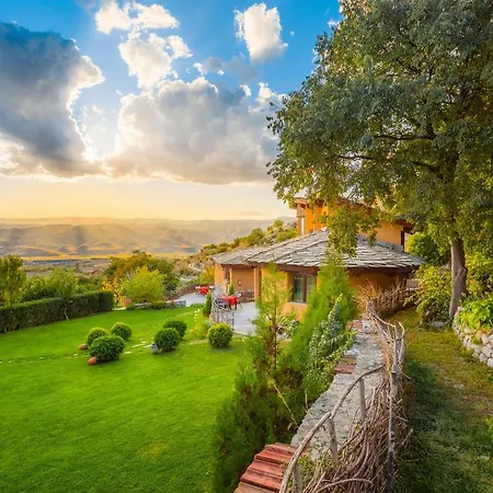 Eco Village Under The Cliffs Holiday home Ilindentsi