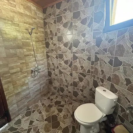 Eco Village Under The Cliffs * Ilindentsi