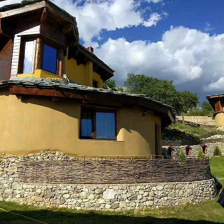 Eco Village Under The Cliffs Ilindentsi