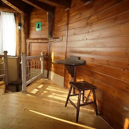 Semesterbostad Eco Village Under The Cliffs *