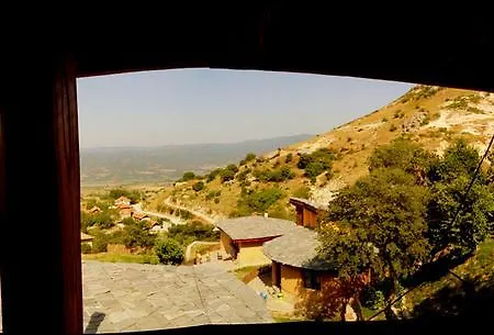 Eco Village Under The Cliffs