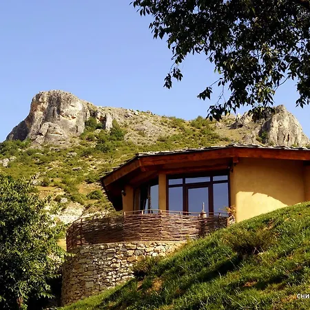 Eco Village Under The Cliffs Semesterbostad *