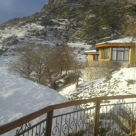 Casa de Férias Eco Village Under The Cliffs Ilindentsi