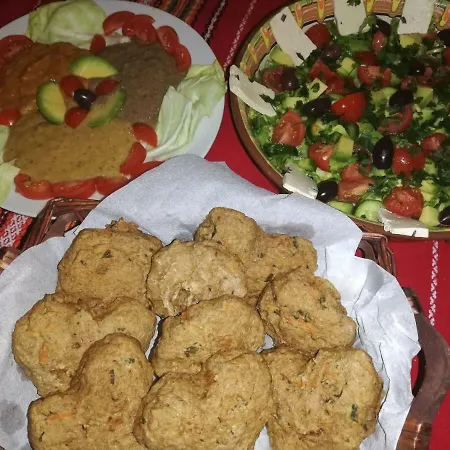 Eco Village Under The Cliffs * Ilindentsi