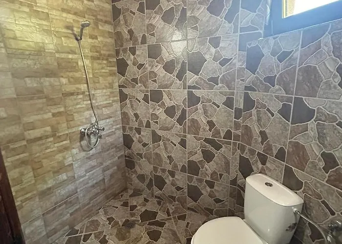 Eco Village Under The Cliffs * Ilindentsi