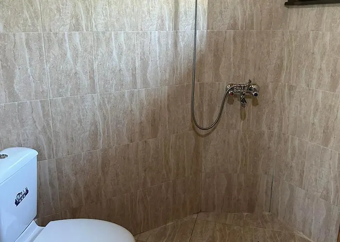 Ferienhaus Eco Village Under The Cliffs