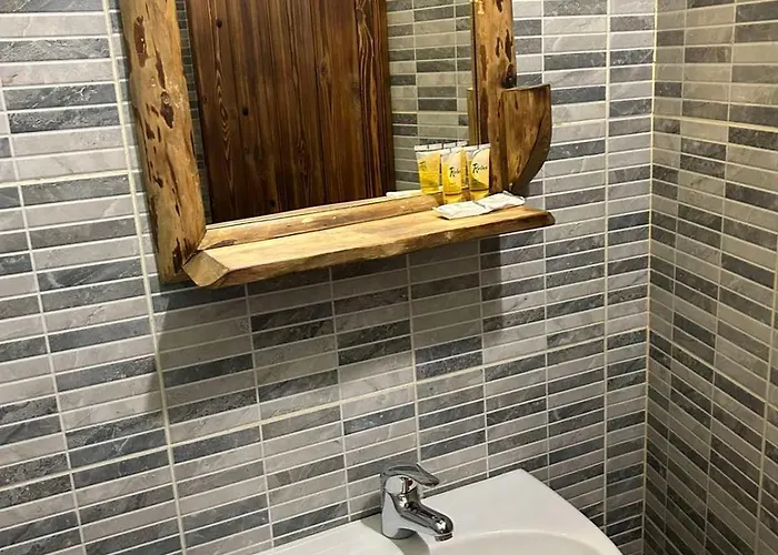 Ваканционна къща еко селище под скалите