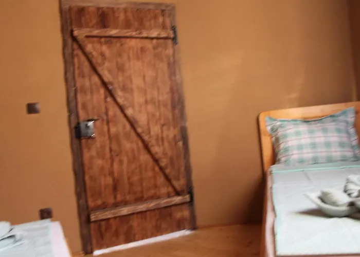 еко селище под скалите *