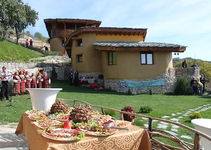 Ferienhaus Eco Village Under The Cliffs