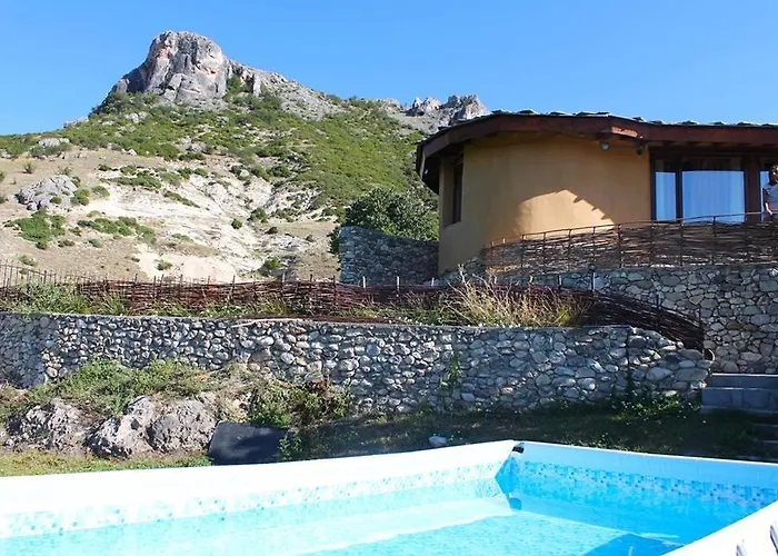 Eco Village Under The Cliffs * Ilindentsi