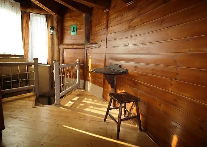 Ferienhaus Eco Village Under The Cliffs *