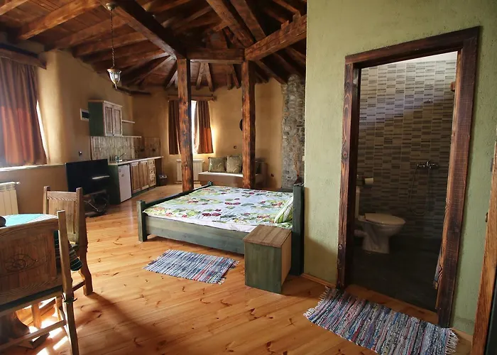 Ferienhaus Eco Village Under The Cliffs