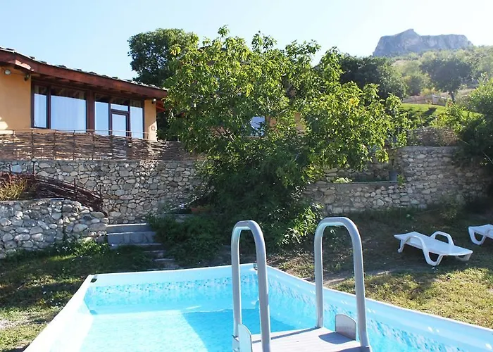 Vakantiehuis Eco Village Under The Cliffs Ilindentsi