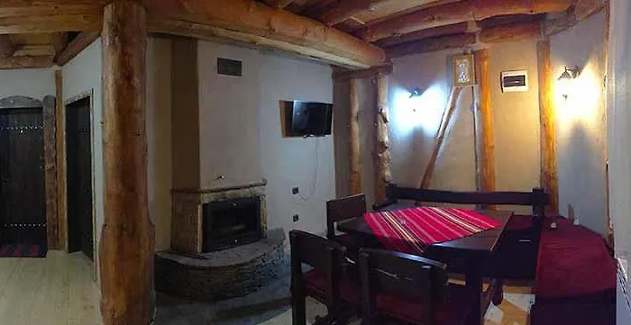 Ваканционна къща еко селище под скалите