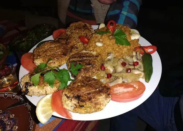 Eco Village Under The Cliffs * Ilindentsi