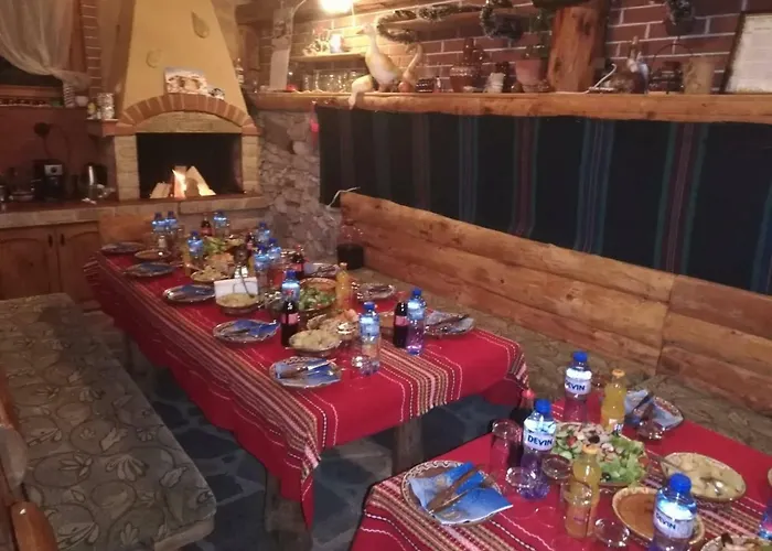 Ferienhaus Eco Village Under The Cliffs Ilindentsi