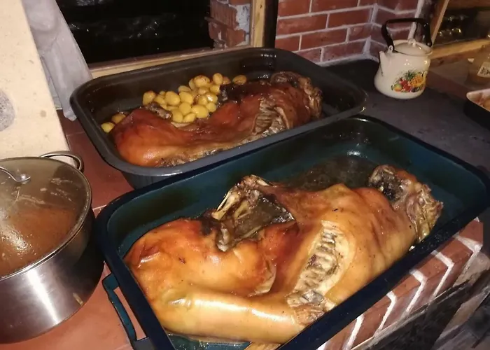 Ваканционна къща еко селище под скалите