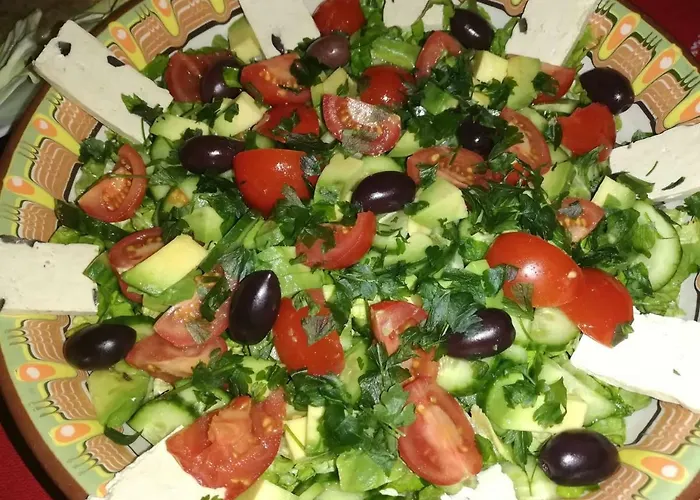 еко селище под скалите Илинденци